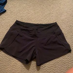 Black run times Lululemon shorts